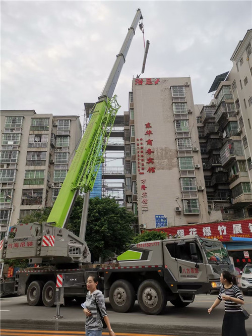 苍南县吊车租赁需要注意事项